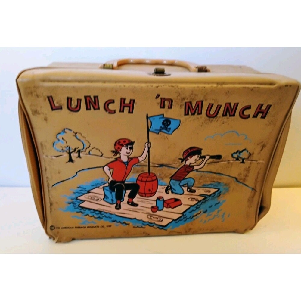 Vintage 1959 Lunch ’n Munch Vinyl Lunch Box American Thermos Pirate Raft Tan